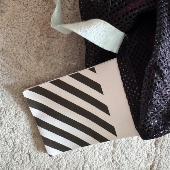 Off-White c/o Virgil Abloh Tie-Dye Active Shorts Size XS Featured in BAZAAR - Picture 8 of 10